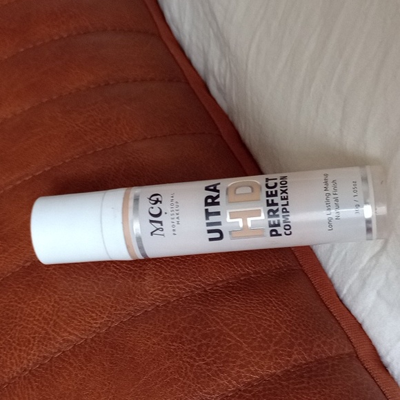 Ultra HD Perfect Complexion Foundation - Picture 4 of 7